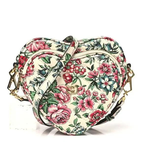 Gucci Calfskin Matelasse Diagonal Brit #247627G11B - Picture 1 of 9